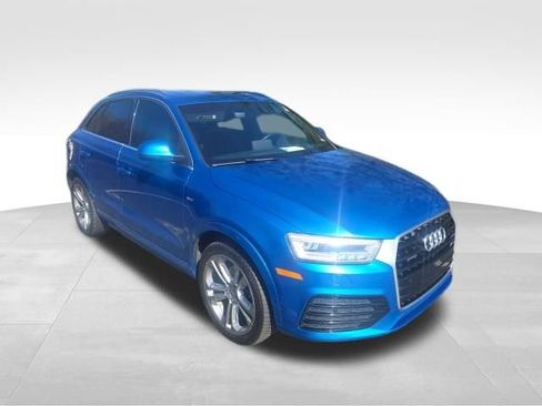 Used 2016 Audi Q3 2.0T Prestige w/ Prestige Package image 9