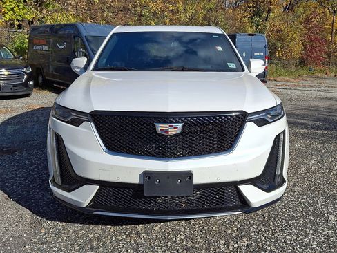 Used 2021 Cadillac XT6 Sport image 7