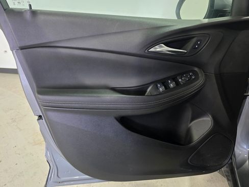 Used 2023 Buick Encore GX Preferred w/ Cold Weather Comfort Package image 17