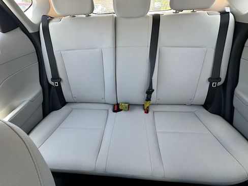 New 2026 Hyundai Kona SE image 15