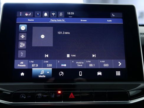 New 2025 Jeep Compass Latitude w/ Altitude Special Edition image 42