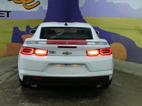 Used 2023 Chevrolet Camaro LT image 7