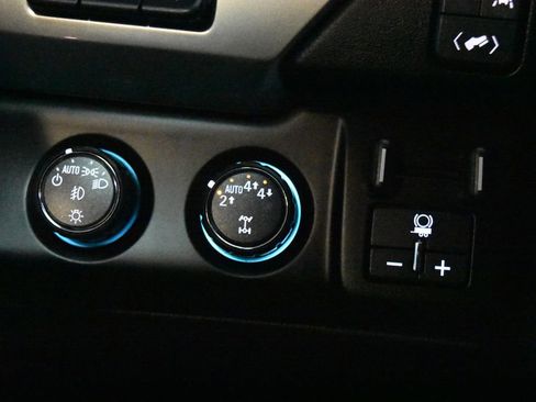 Used 2018 Chevrolet Tahoe Premier w/ RST 6.2L Performance Edition image 18