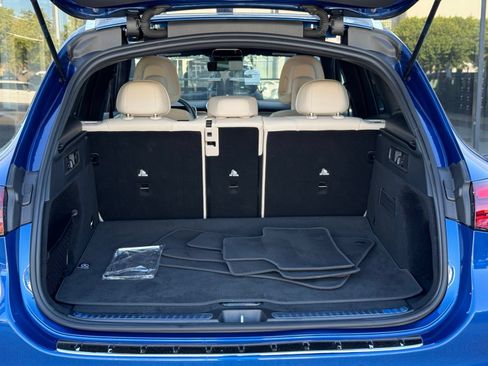 Used 2026 Mercedes-Benz GLC 300 image 16