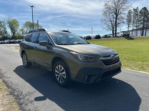 Used 2020 Subaru Outback Premium w/ Popular Package #1 image 3