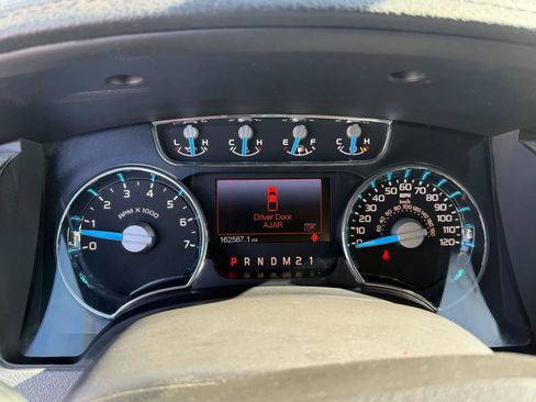 Used 2014 Ford F150 Lariat w/ Equipment Group 501A Mid image 13