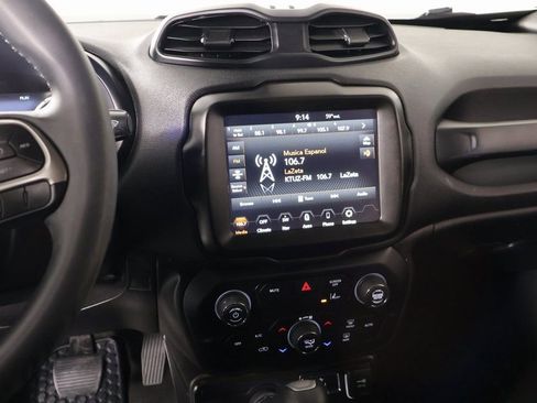 Used 2022 Jeep Renegade Latitude image 5