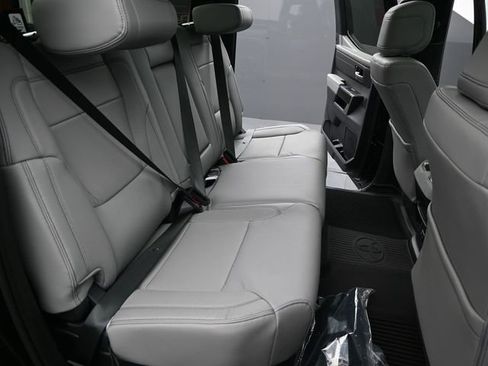 New 2026 Toyota Tundra Limited AWD/4WD image 15