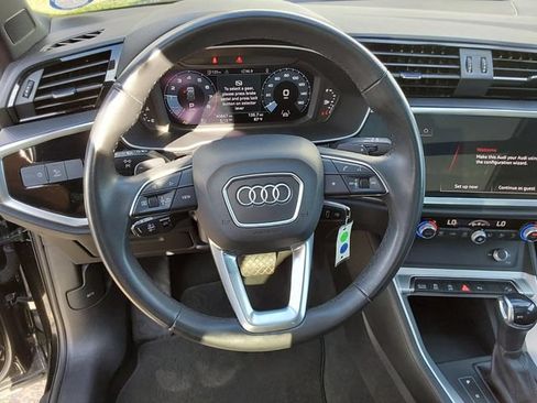 Used 2025 Audi Q3 2.0T Premium AWD/4WD image 26