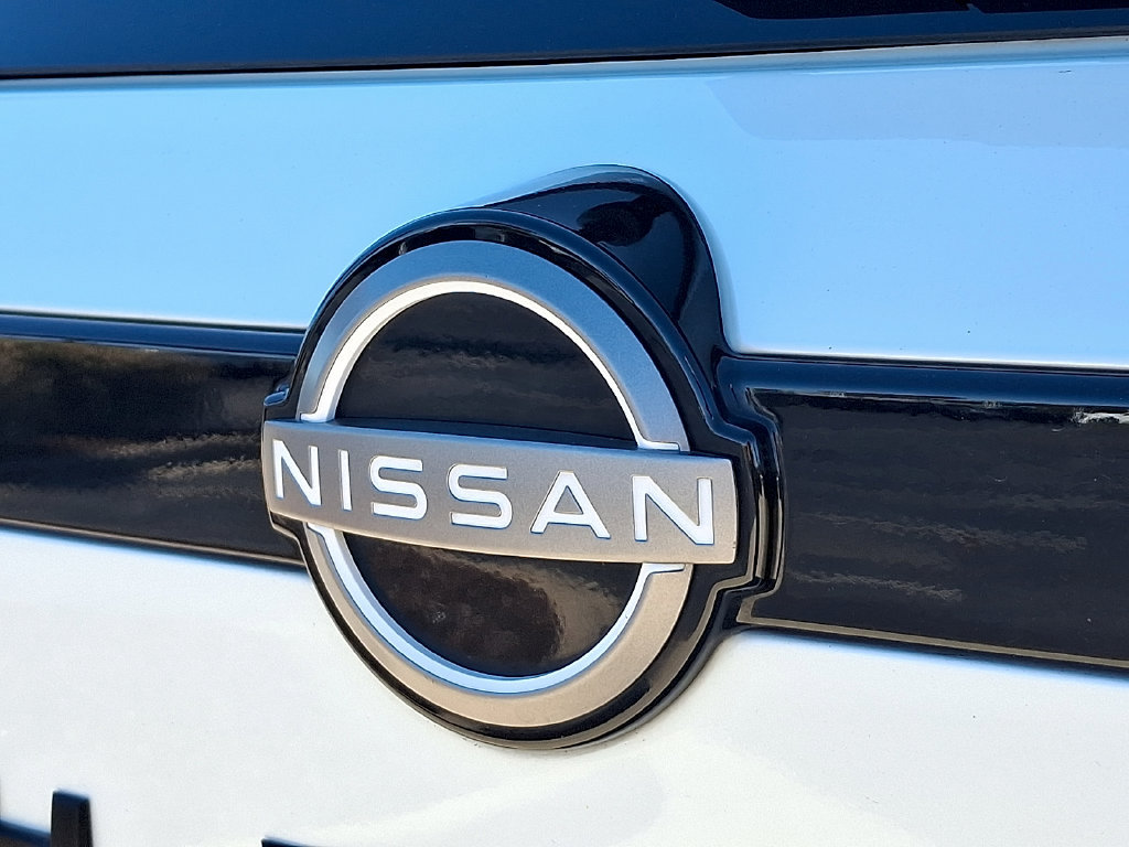 Used 2023 Nissan Pathfinder Rock Creek AWD/4WD image 30