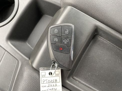 Used 2023 Chevrolet Silverado 1500 LT w/ Protection Package AWD/4WD image 25