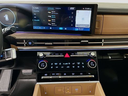 New 2026 Hyundai Santa Fe Calligraphy AWD/4WD image 11