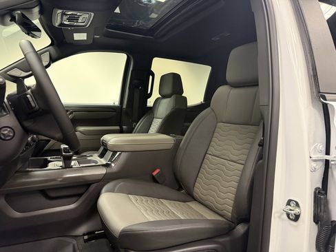 New 2026 Chevrolet Silverado 1500 ZR2 image 24