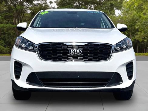 Used 2020 Kia Sorento LX FWD image 3