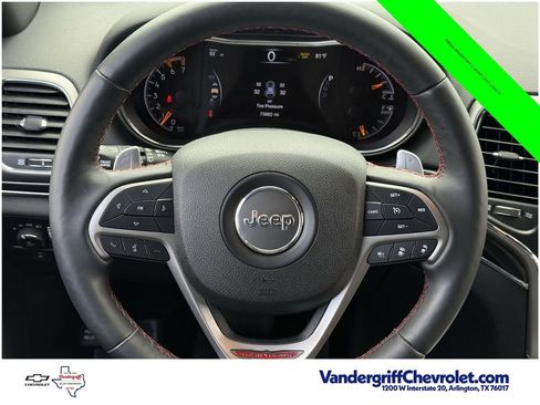 Used 2017 Jeep Grand Cherokee Trailhawk w/ Trailhawk Luxury Group AWD/4WD image 12