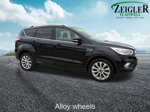 Used 2017 Ford Escape Titanium w/ Canadian Touring Package AWD/4WD image 7