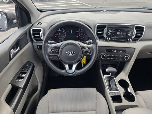 Used 2017 Kia Sportage LX FWD image 13