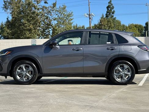 Certified 2026 Honda HR-V LX image 10