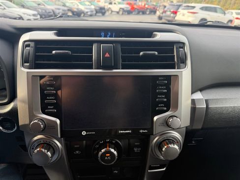 Used 2021 Toyota 4Runner SR5 Premium image 22