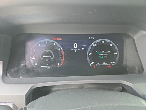 Used 2024 Toyota Tacoma TRD Sport AWD/4WD image 16