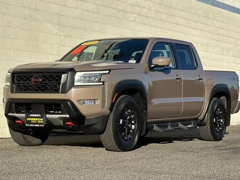 Used 2022 Nissan Frontier Pro-X w/ Pro-X Premium Package image 8