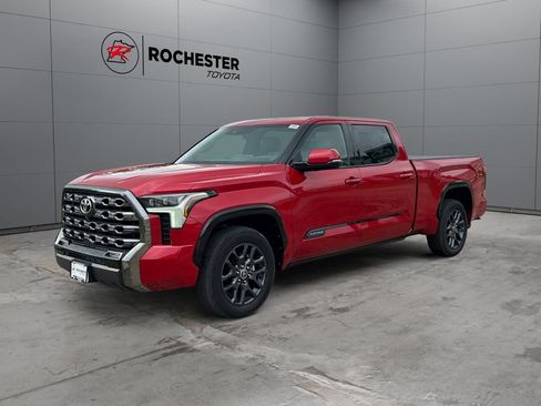Used 2022 Toyota Tundra Platinum AWD/4WD image 7
