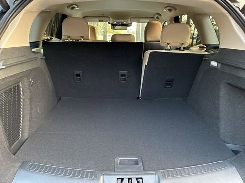 New 2026 Lincoln Corsair Premiere image 17