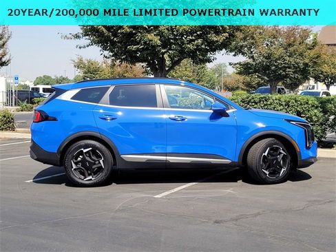 New 2026 Kia Sportage EX w/ EX Panorama Roof Package image 3