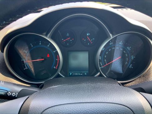 Used 2014 Chevrolet Cruze LT FWD image 21