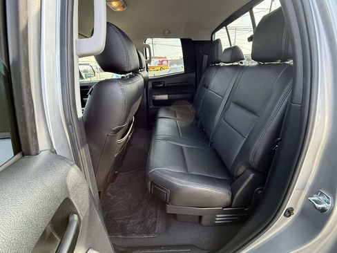 Used 2012 Toyota Tundra 4x4 Double Cab image 5