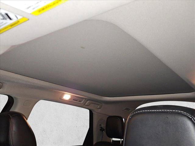 Used 2024 Nissan Pathfinder Platinum AWD/4WD image 11