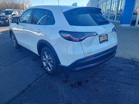 New 2026 Honda HR-V LX image 9