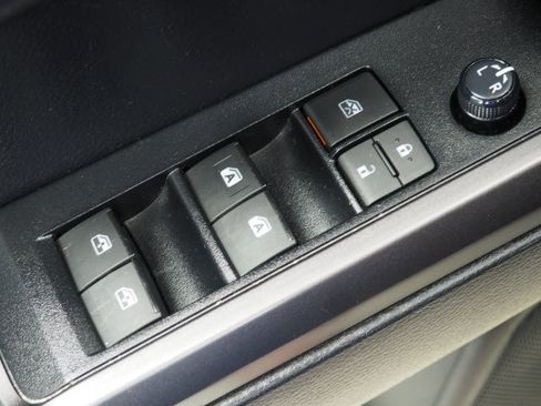 Certified 2019 Toyota Tacoma TRD Sport image 15