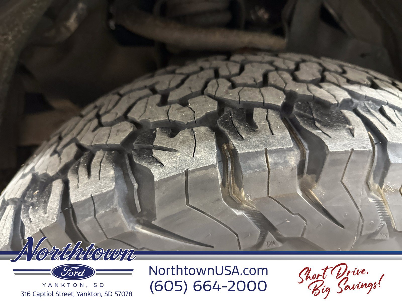 Used 2019 Toyota Tacoma TRD Off-Road AWD/4WD image 18