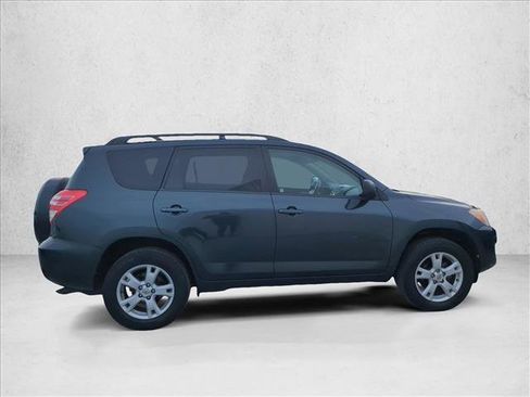Used 2012 Toyota RAV4 FWD w/ Upgrade Value Pkg image 4
