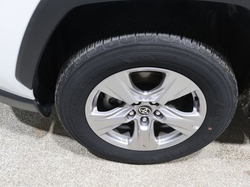 Used 2023 Toyota RAV4 XLE w/ Convenience Package image 10