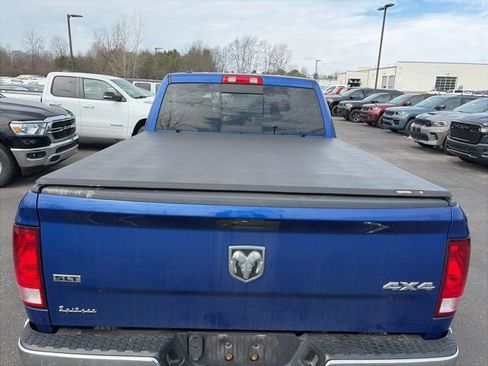 Used 2019 RAM 1500 Classic SLT image 4