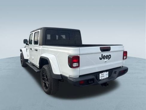 Used 2022 Jeep Gladiator Sport image 44