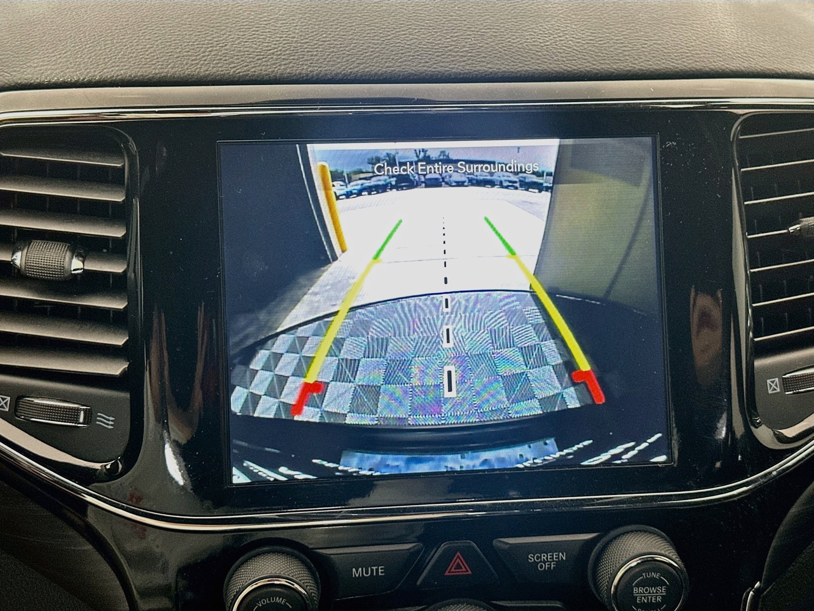 Used 2019 Jeep Grand Cherokee Altitude AWD/4WD image 14