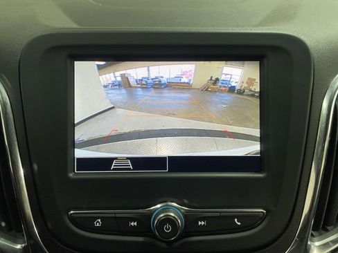 Used 2023 Chevrolet Equinox LT image 17