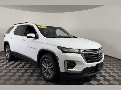 Used 2023 Chevrolet Traverse LT w/ LPO, Cargo Package AWD/4WD image 1