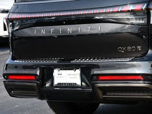 Used 2025 INFINITI QX80 Autograph w/ Autograph Exterior Package AWD/4WD image 29