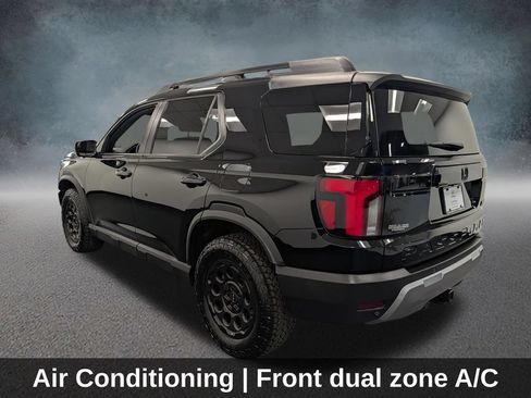 Certified 2026 Honda Passport TrailSport image 7