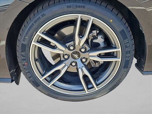 Used 2024 Ford Mustang Coupe RWD image 23