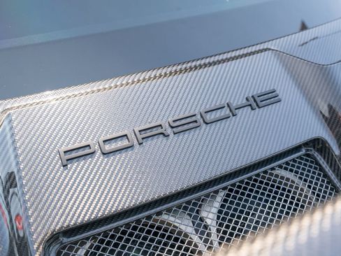 Used 2018 Porsche 911 GT2 RS RWD image 21
