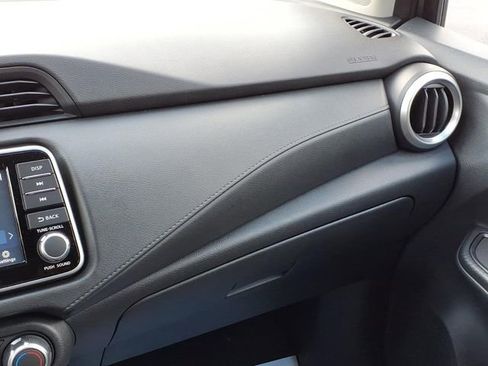 Used 2025 Nissan Versa S w/ Trunk Package FWD image 23