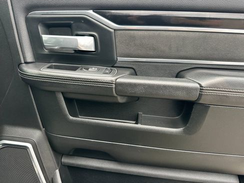 Used 2020 RAM 3500 Laramie image 19