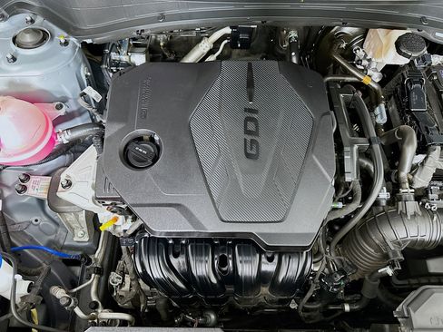 Used 2025 Kia Sportage LX image 30