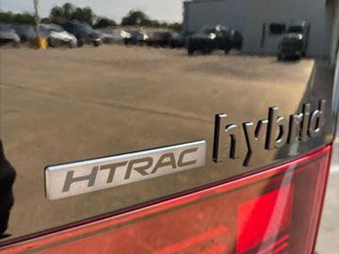 Used 2025 Hyundai Santa Fe Calligraphy image 11