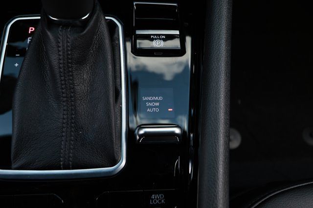New 2026 Jeep Compass Latitude AWD/4WD image 20